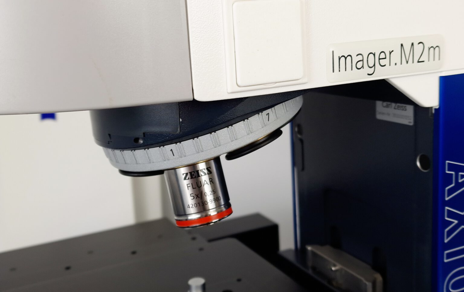 ZEISS Axio Imager.M2m Colibri.2 Camera Fluorescence Microscope